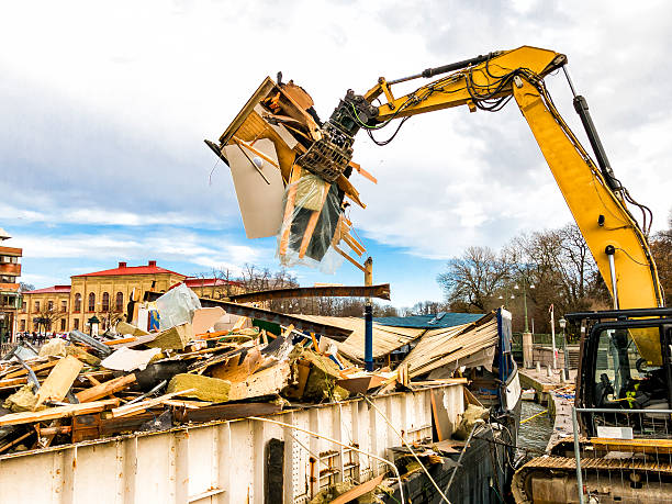 Best Yard Waste Removal  in Champlin, MN